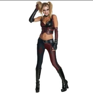 Batman Arkham City Harley Quinn Red & Black Costume Set, M!